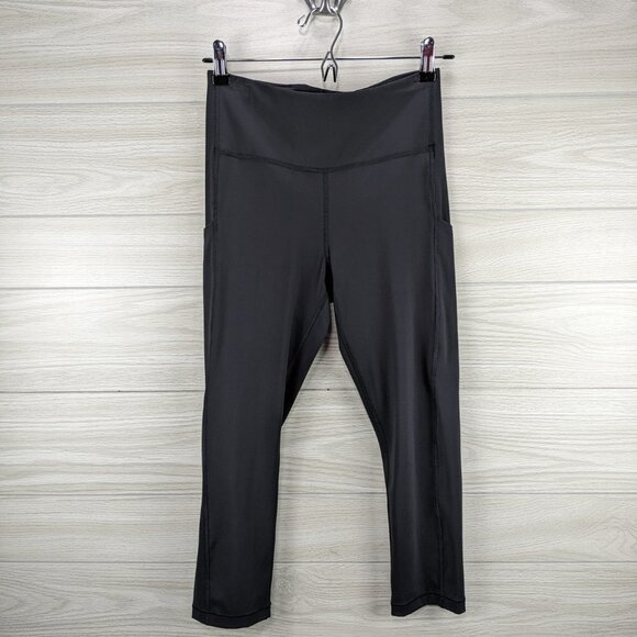 Athleta Ultimate Stash Pocket Black Capri - Picture 9 of 10